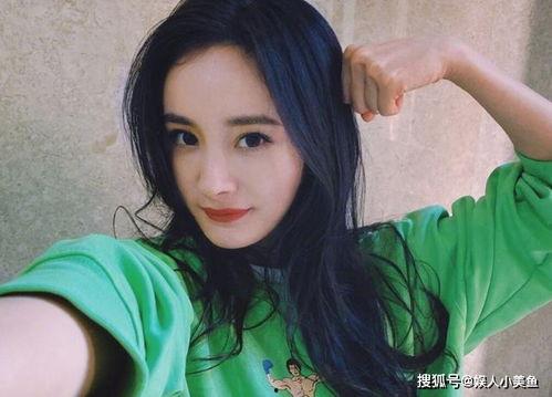 娱乐圈吃瓜女王,揭秘“吃瓜女王”的瓜界传奇